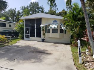 1606 Diamond Lake Cir, Naples, FL 34114