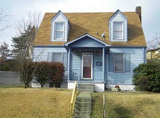 711 Ash St, Jeannette, PA 15644