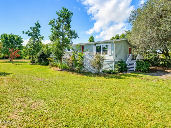 1866 Sea Island Parkway, St. Helena Island, SC 29920