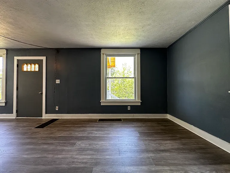 8232 Mercer St #1 — Photo 6