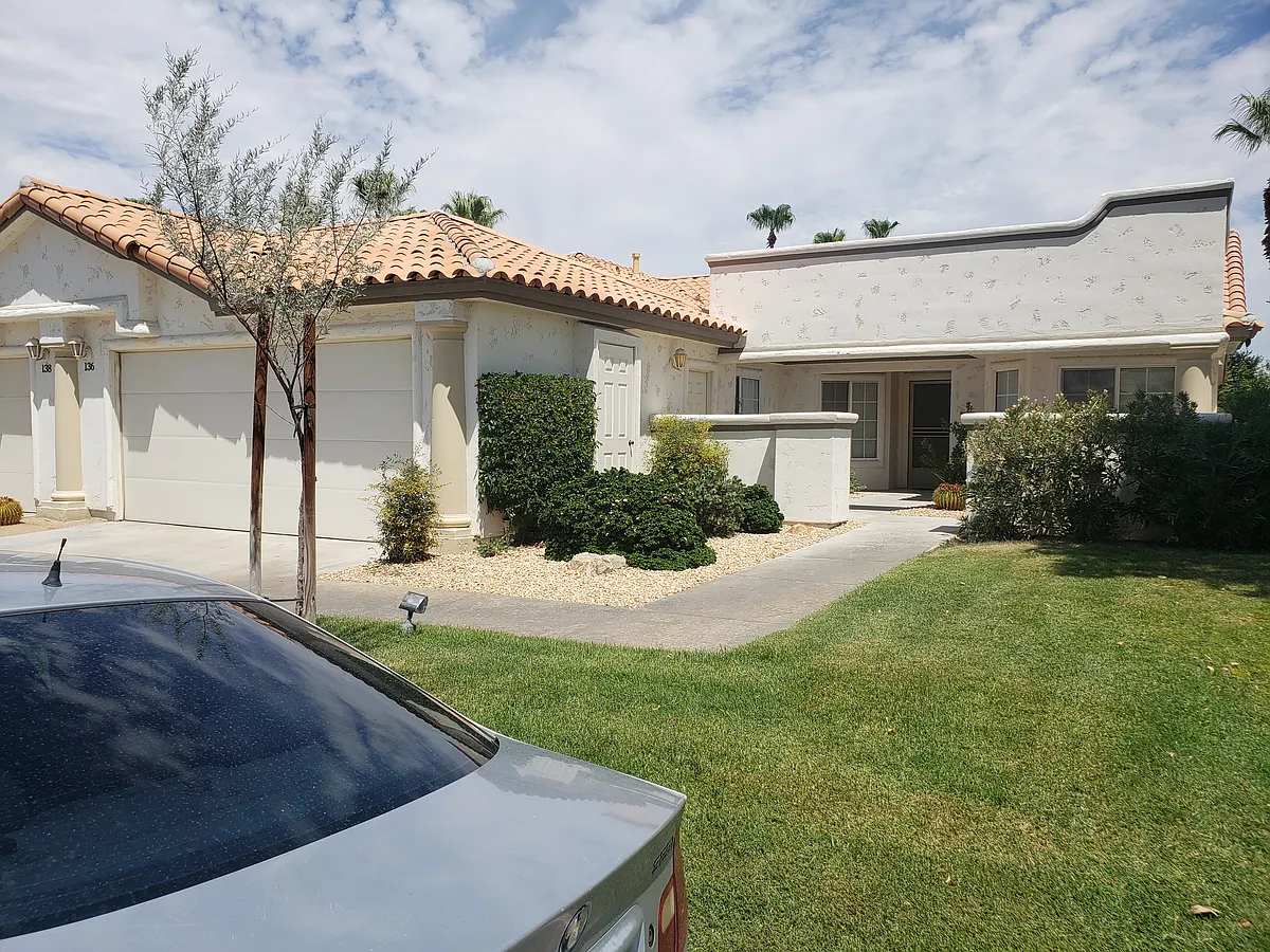 Building Photo - 136 Desert Falls Dr E