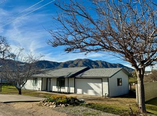 19609 Rose Ave, Tehachapi, CA 93561