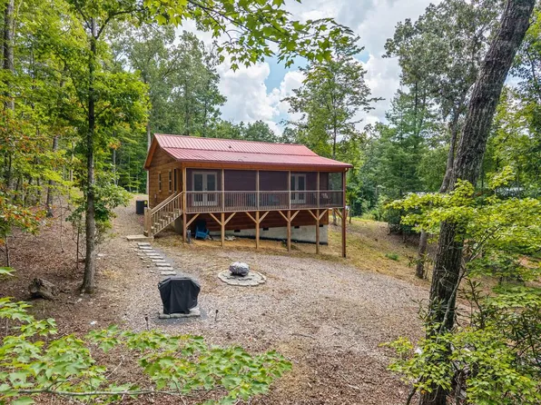 26 Carrolls Rdg, Murphy, NC 28906