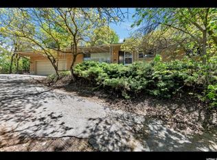 795 E Oak Dr, South Ogden, UT 84403