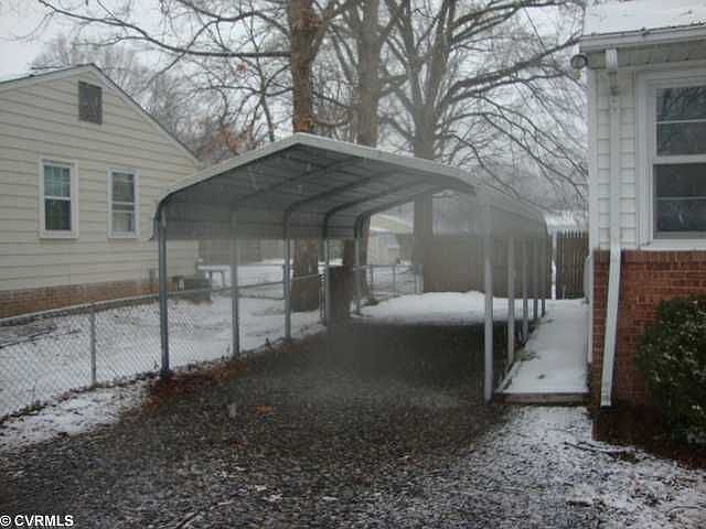2nd image of 5655 Upp St