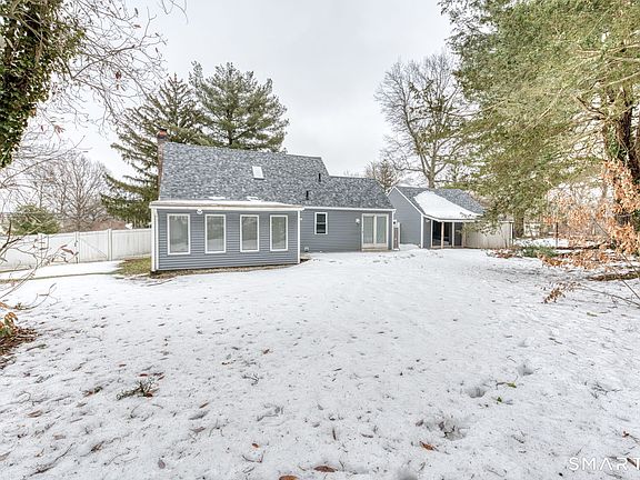 2nd image of 11 Charter Road