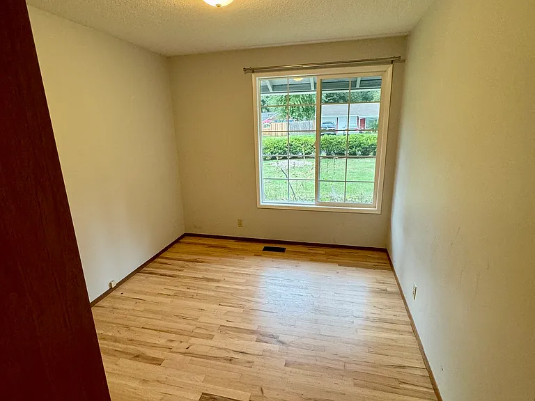 5626 SW Fernbrook Way — Photo 6