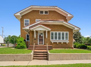 205 N Frederick Ave, Oelwein, IA 50662