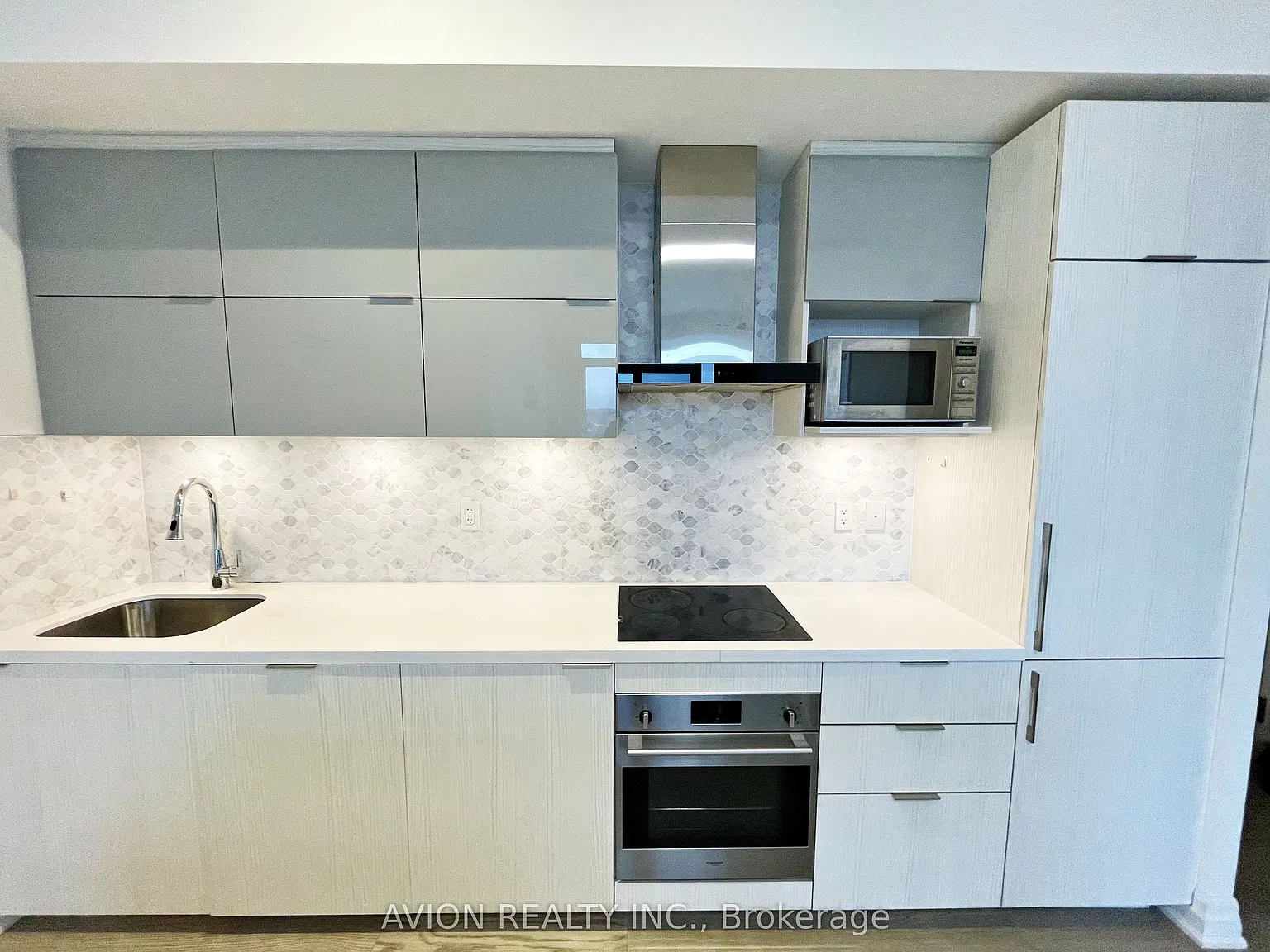 2 bed, $2,880 — Photo 3