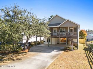 138 NE 31st St, Oak Island, NC 28465