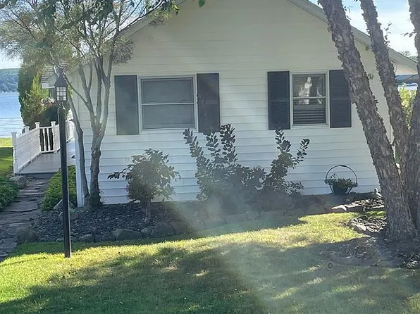 3941 Route 430, Bemus Point, NY 14712