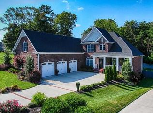 8216 Landstone Way, Knoxville, TN 37923