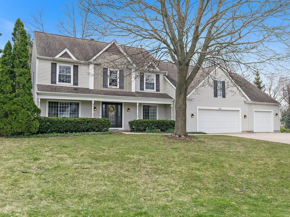 416 Arabian Pkwy, Dundee, IL 60118