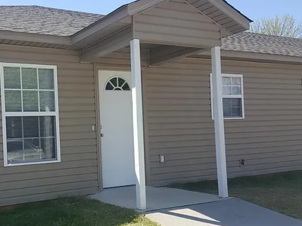 210 S 6th Ave APT 4, Paragould, AR 72450