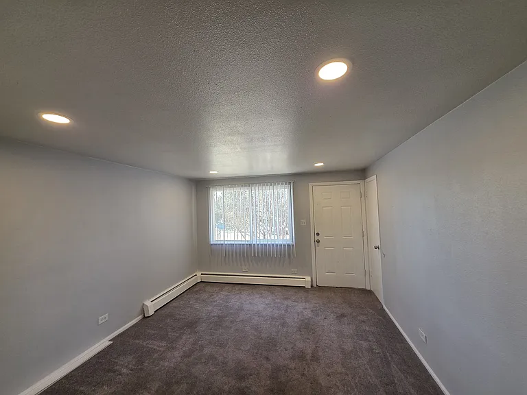 1124 Xanthia St #1126 — Photo 6