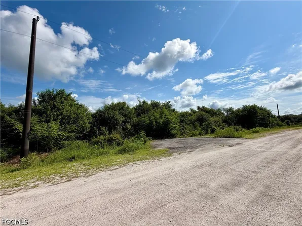 857 Pine Cone Ave, Clewiston, FL 33440