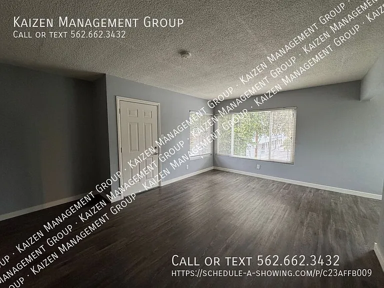 5471 Linden Ave #9 — Photo 6