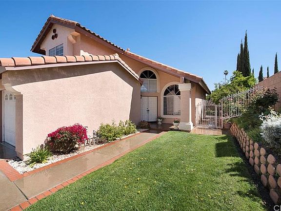 4th image of 2109 Brighton Cir