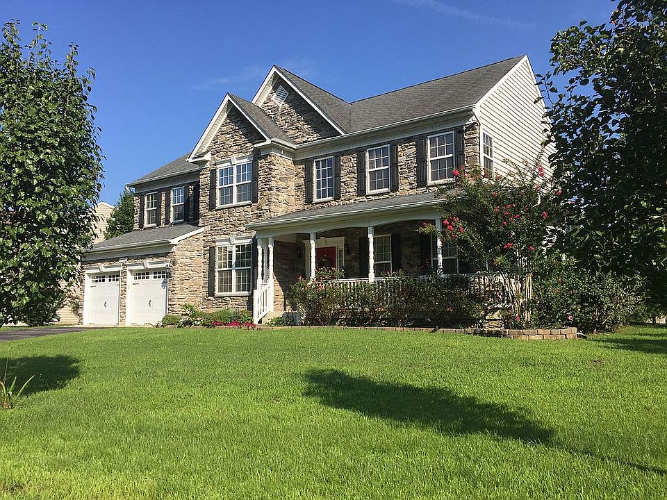 1st image of 20801 Brook Mill Ct