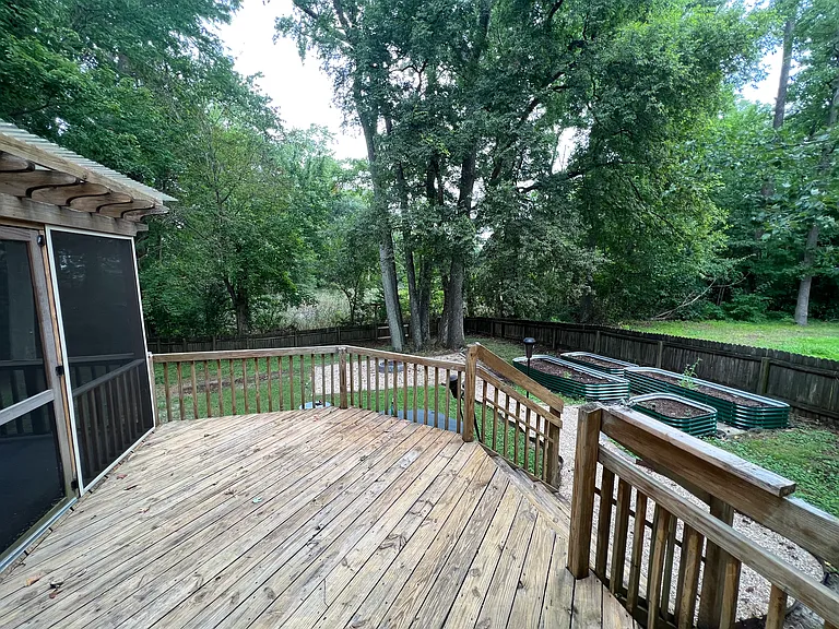 6206 Winthrope Dr — Photo 21