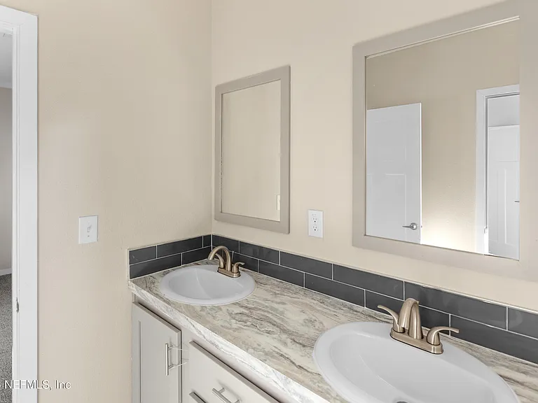 7662 Monongahela Ave #1 — Photo 20
