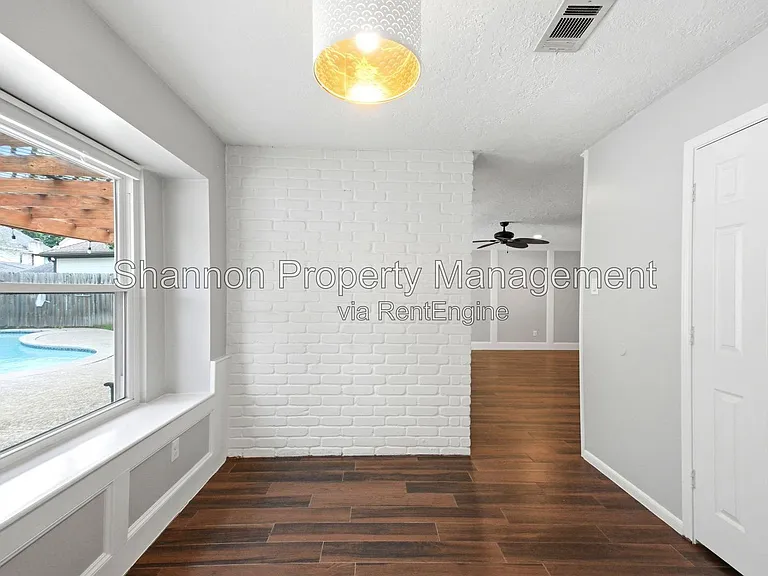 20646 Prince Creek Dr — Photo 9