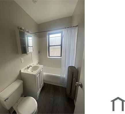 3rd image of 6920 S Oglesby Ave #2013