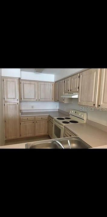 2nd image of 13815 Fairway Island Dr APT 1322