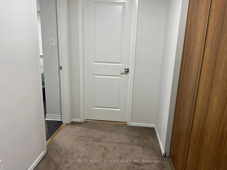 2753 Willowmore Way — Photo 18
