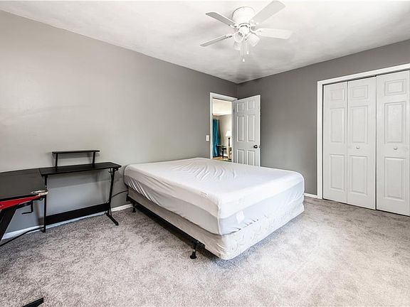 5th image of 72 W Shore Rd APT 202
