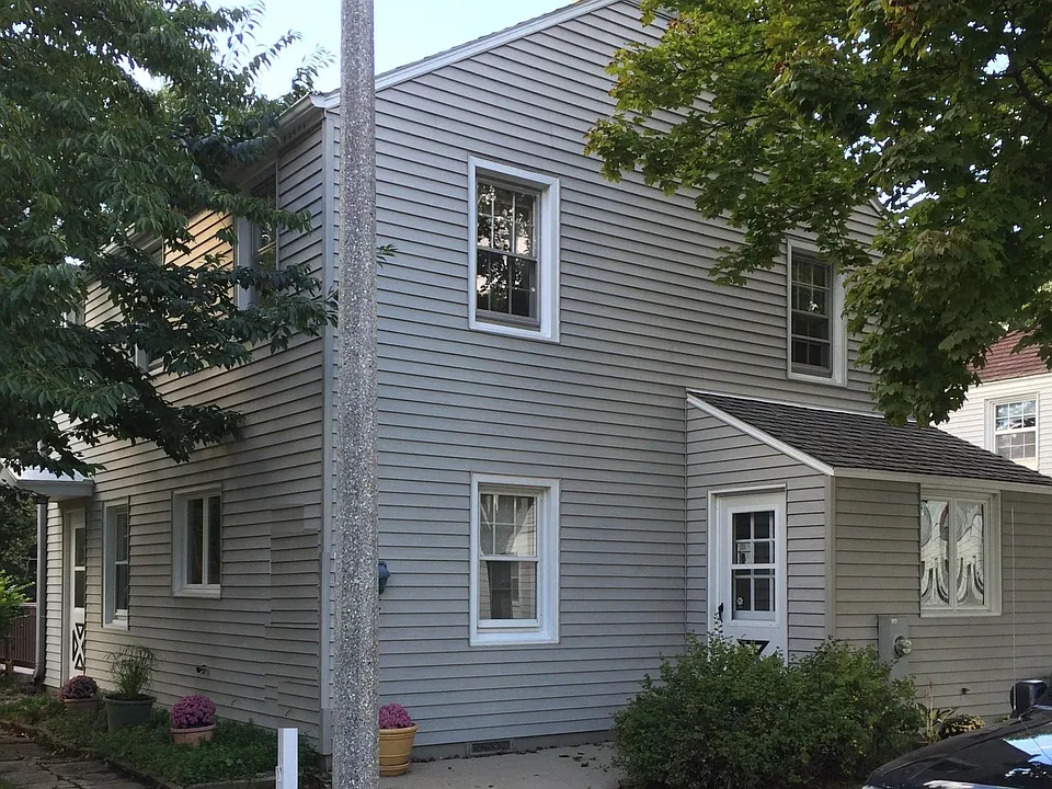 5613 Berry Ct