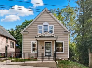 16 Ivy St, Joliet, IL 60436