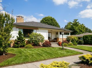 2446 SE 77th Ave, Portland, OR 97206