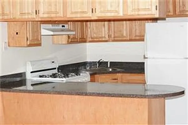 Rented by Owner | media 12