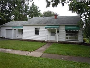 1st image of 500 Stanford Ave
