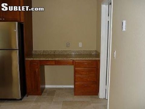 5th image of 1031 S Mollison Ave Unit E