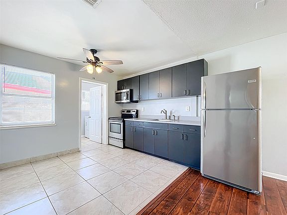 3rd image of 260 NE 41st Street