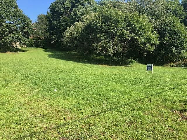 2nd image of 115 Ulerich Ave