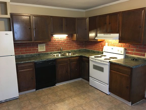 3rd image of 5432 Cove Ave
