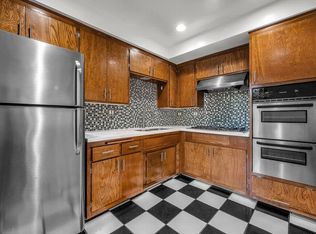 Stunning mid-century building!, Los Angeles, CA 90046