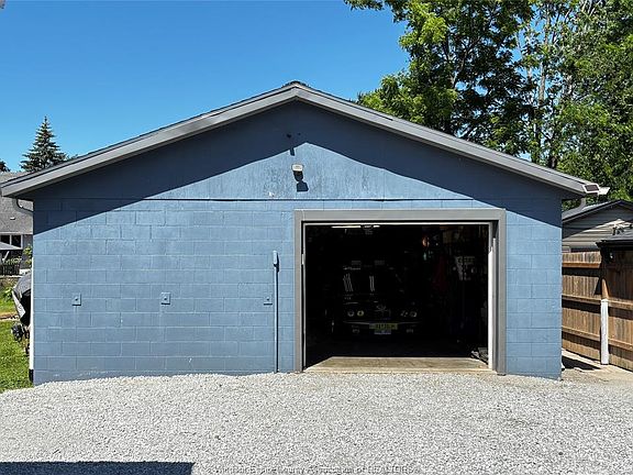 4th image of 144 Arthur St