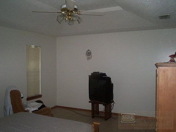 5th image of 23919 Ellie Ln #23919