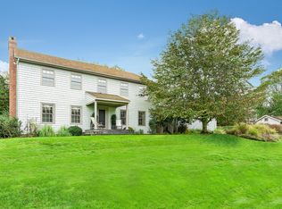 35 Hayground Cove Rd, Water Mill, NY 11976