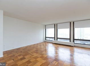 200 Locust St #20EN, Philadelphia, PA 19106