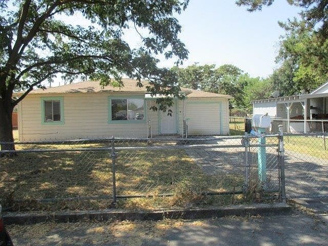2nd image of 448 Tenaya Ave