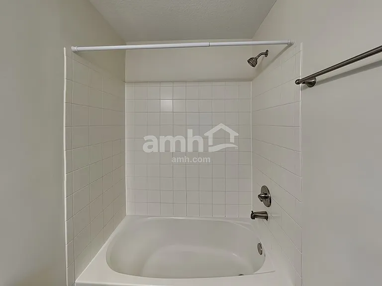 1566 Pheasant Run Dr — Photo 10