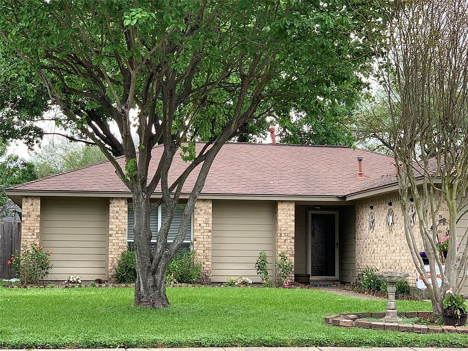1st image of 926 Myrtle Creek Dr