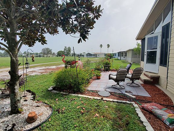 2nd image of 2151 Bayou Dr S #1101