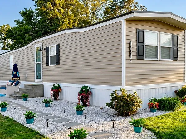 38002 Dove Rd, Ocean View, DE 19970