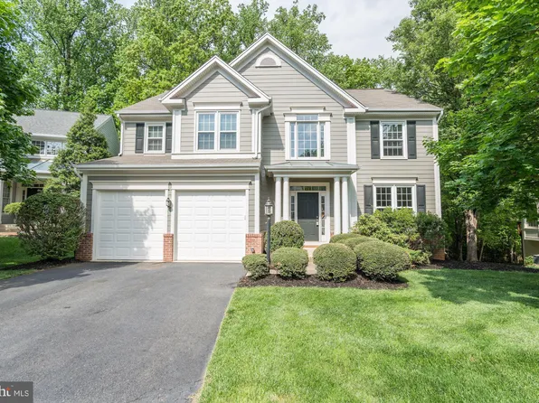 1111 Northwind Dr, Reston, VA 20194
